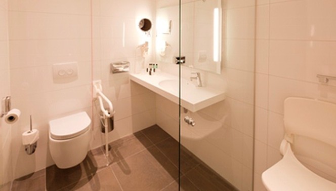 Comfort disabled room - Van der Valk Hotel de Bilt - Utrecht